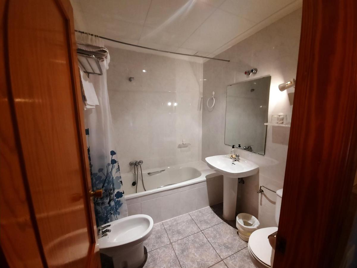 Hostal Alba Albacete Buitenkant foto
