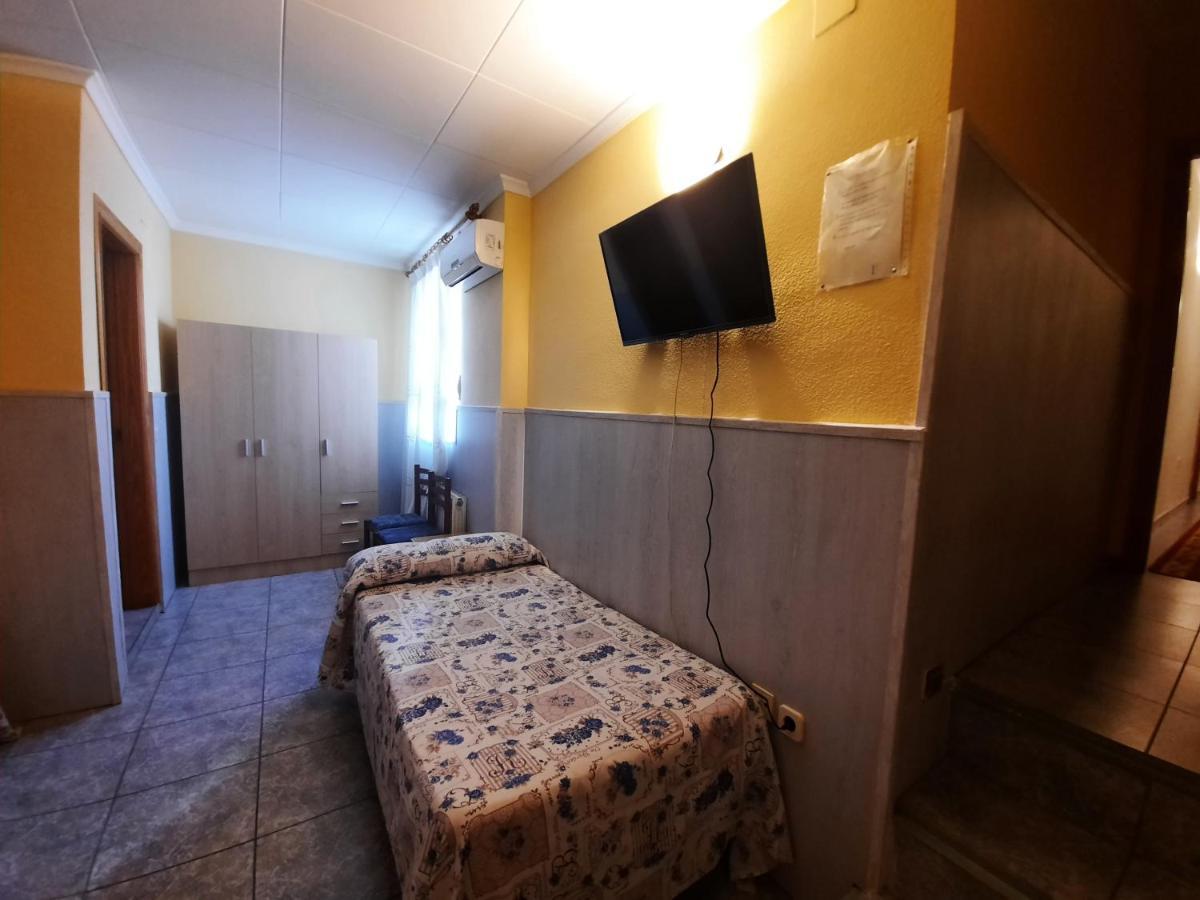 Hostal Alba Albacete Buitenkant foto