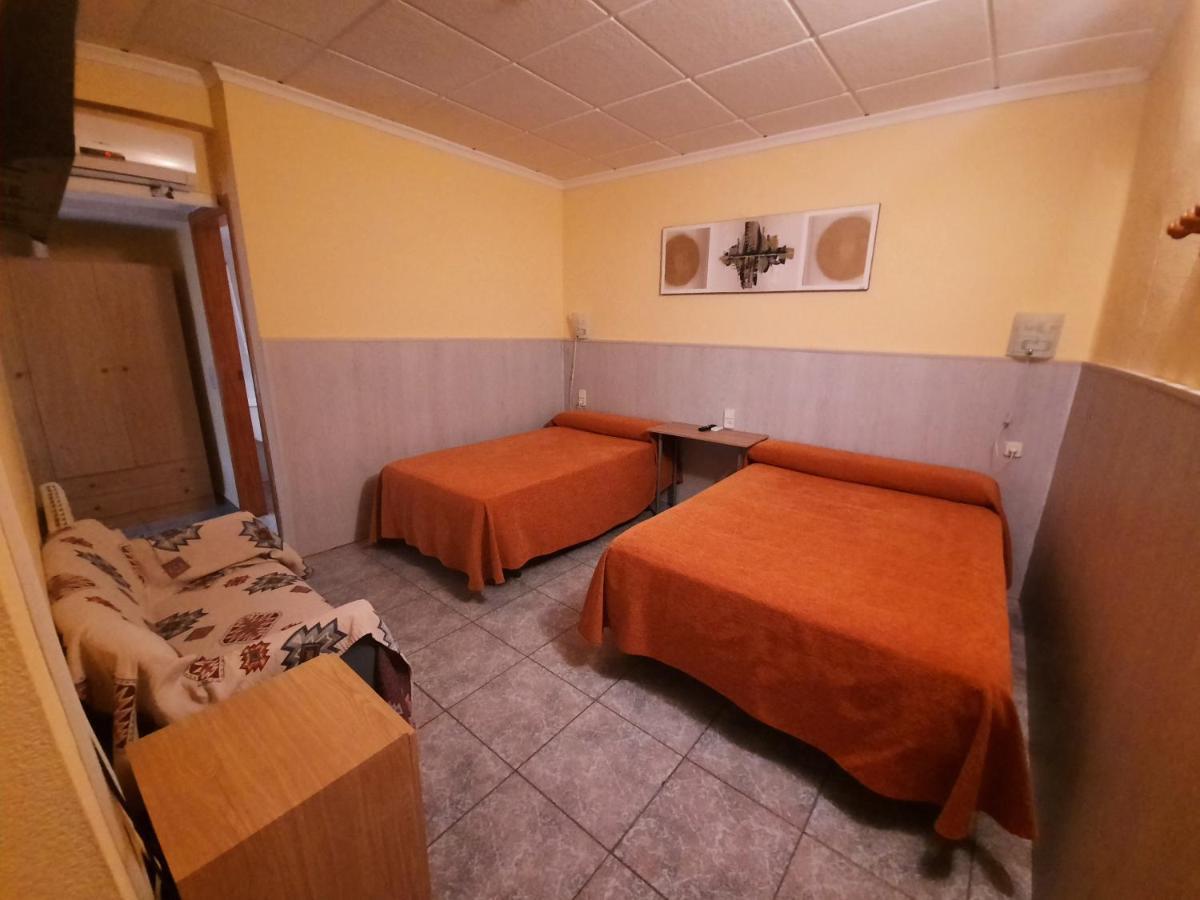 Hostal Alba Albacete Buitenkant foto